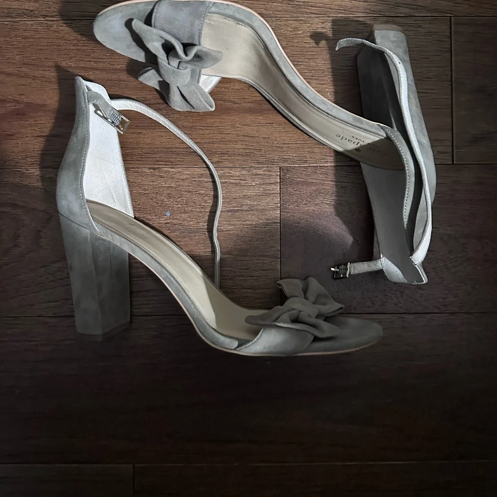 Kate Spade Taupe Bow‎ Heels